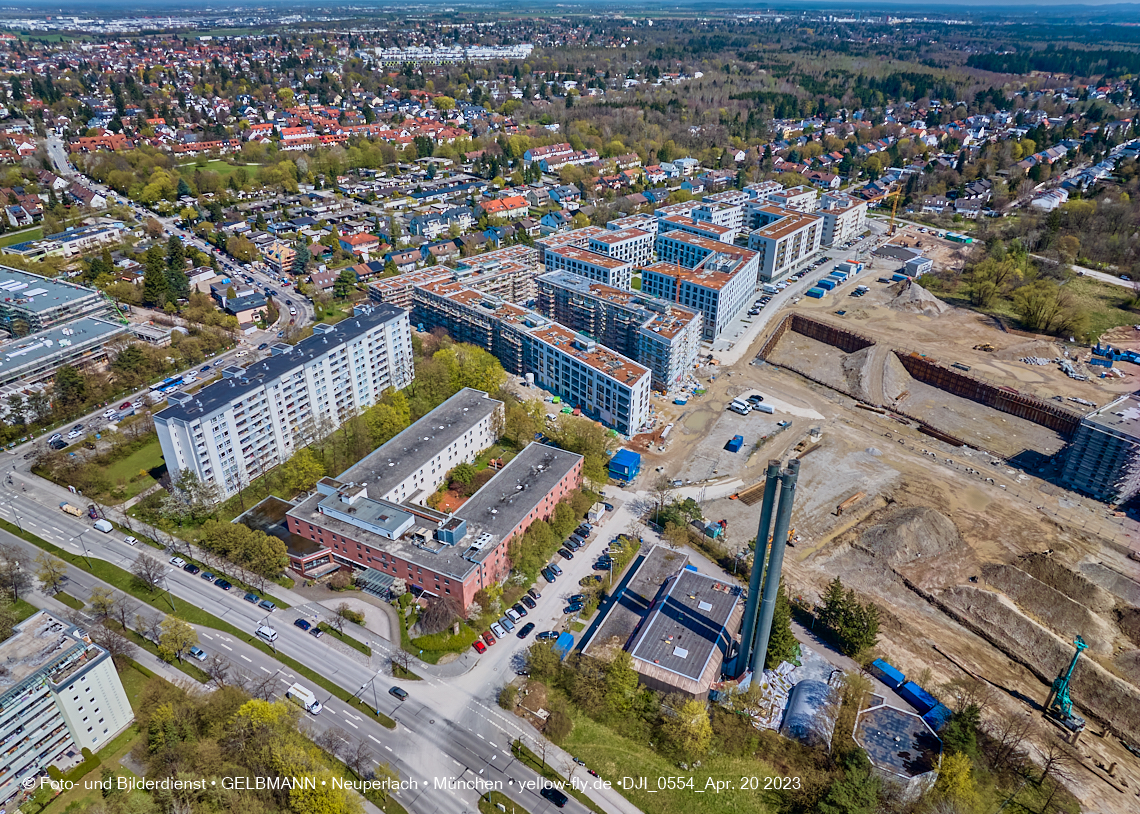 21.04.2023 - Luftbilder von der Baustelle Alexisquartier und Pandion Verde in Neuperlach
